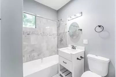 5025 W Huron Street #2, Chicago, IL 60644 - Photo 13