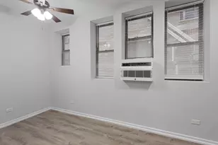 4875 N Magnolia Ave, Chicago, IL 60640 - Photo 3