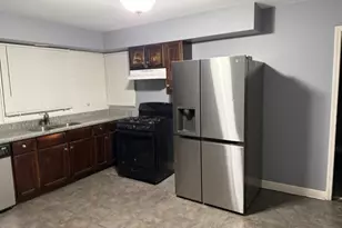 429 South St, Elgin, IL 60123 - Photo 5