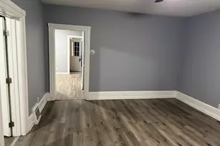 429 South St, Elgin, IL 60123 - Photo 3