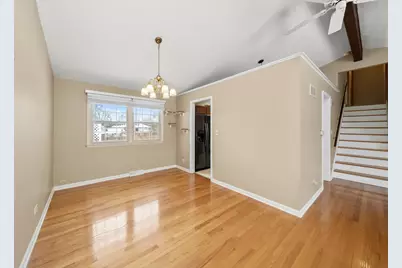 540 N Beck Road, Lindenhurst, IL 60046 - Photo 11