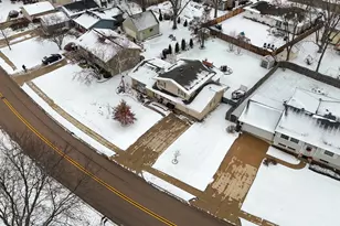 540 N Beck Rd, Lindenhurst, IL 60046 - Photo 45