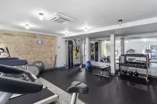 6019 N Winthrop Ave, Chicago, IL 60660 - Photo 9