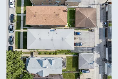 [Address not provided], Elmwood Park, IL 60707 - Photo 15
