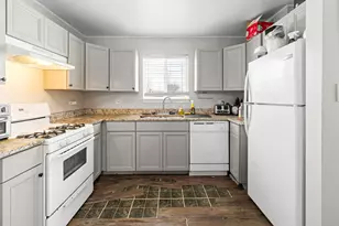 1851 Towhee Ct, Joliet, IL 60435 - Photo 7