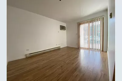 1372 Cunat Court #1B, Lake in the Hills, IL 60156 - Photo 5