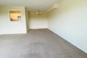 1217 S Old Wilke Rd, Arlington Heights, IL 60005 - Photo 5