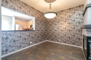 1129 N Claremont Dr, Palatine, IL 60074 - Photo 11