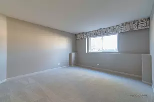 1129 N Claremont Dr, Palatine, IL 60074 - Photo 21