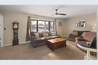 155 Lee Ann Lane, Woodstock, IL 60098 - Photo 13