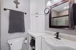 155 Lee Ann Ln, Woodstock, IL 60098 - Photo 3