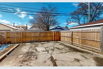 7540 S Winchester Avenue, Chicago, IL 60620 - Photo 43