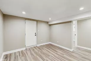 7540 S Winchester Ave, Chicago, IL 60620 - Photo 33