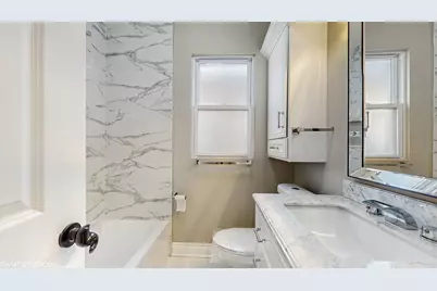 7540 S Winchester Avenue, Chicago, IL 60620 - Photo 21