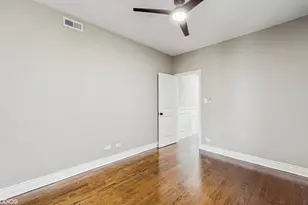 7540 S Winchester Ave, Chicago, IL 60620 - Photo 17