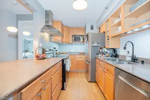 1250 N Dearborn St, Chicago, IL 60610 - Photo 17