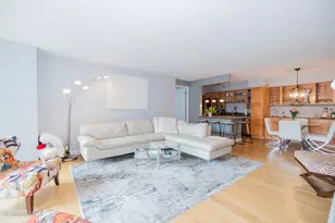 1250 N Dearborn St, Chicago, IL 60610 - Photo 11