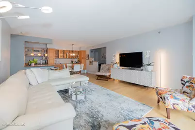 1250 N Dearborn Street #5B, Chicago, IL 60610 - Photo 9