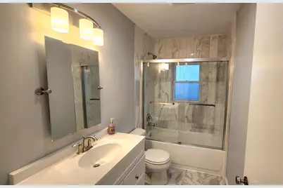 1008 N Milwaukee Avenue #1, Libertyville, IL 60048 - Photo 7