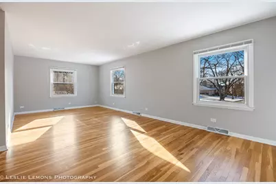 1028 Douglas Avenue, Naperville, IL 60540 - Photo 3