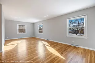 1028 Douglas Ave, Naperville, IL 60540 - Photo 3