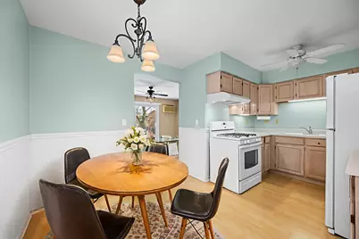 1313 N Baldwin Court #2C, Palatine, IL 60074 - Photo 5