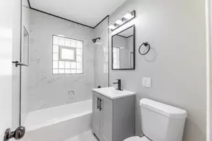 6856 W Crandall Ave, Worth, IL 60482 - Photo 11