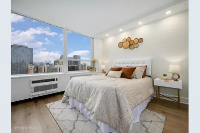 1360 N Sandburg Terrace #1807C, Chicago, IL 60610 - Photo 15