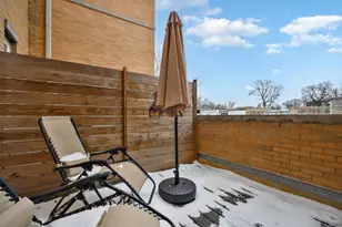 2555 W Leland Ave, Chicago, IL 60625 - Photo 15