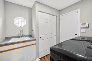 1516 Trenton Ln, Bartlett, IL 60103 - Photo 21