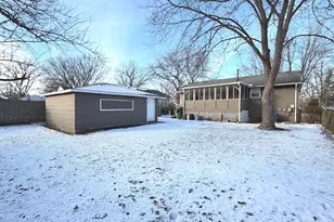 450 E Mulberry Ct, Glenwood, IL 60425 - Photo 21