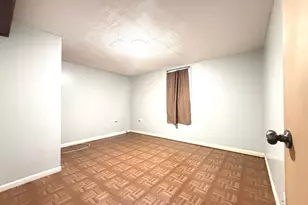 450 E Mulberry Ct, Glenwood, IL 60425 - Photo 11