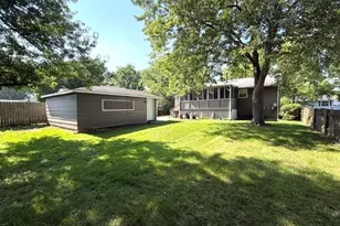 450 E Mulberry Ct, Glenwood, IL 60425 - Photo 21