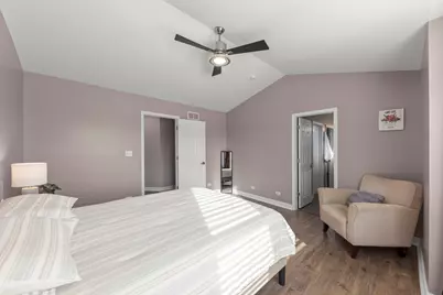 9081 Falcon Greens Drive, Lakewood, IL 60014 - Photo 15