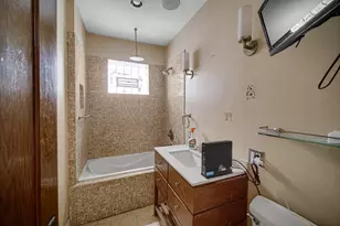 7129 S Prairie Ave, Chicago, IL 60619 - Photo 7