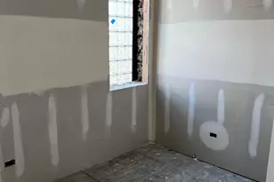 7513 S Langley Ave, Chicago, IL 60619 - Photo 17