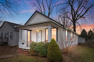 252 S Oak St, Manteno, IL 60950 - Photo 1