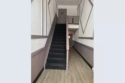 806 E Old Willow Road #211, Prospect Heights, IL 60070 - Photo 3