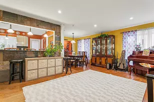 9417 Lawler Ave, Skokie, IL 60077 - Photo 3