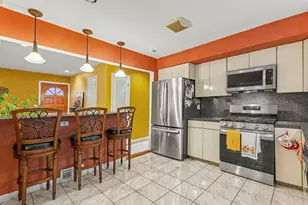 9417 Lawler Ave, Skokie, IL 60077 - Photo 7