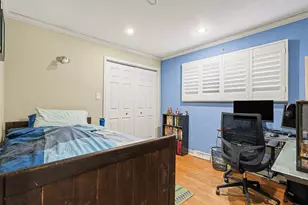 9417 Lawler Ave, Skokie, IL 60077 - Photo 15