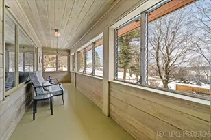 38W443 Sunset Dr, Saint Charles, IL 60175 - Photo 13