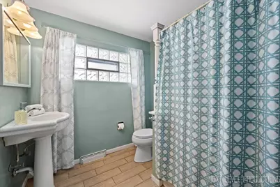 38W443 Sunset Drive, Saint Charles, IL 60175 - Photo 19