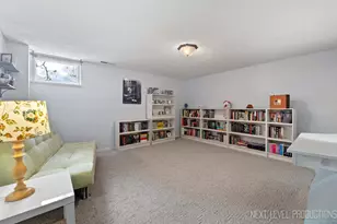 38W443 Sunset Dr, Saint Charles, IL 60175 - Photo 27