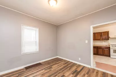 614 Walnut Street, Waukegan, IL 60085 - Photo 9