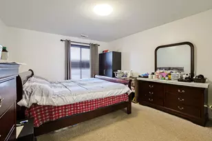 1030 Cottonwood Ct, Wheeling, IL 60090 - Photo 15