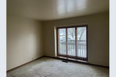 2726 Seiler Drive, Naperville, IL 60565 - Photo 11