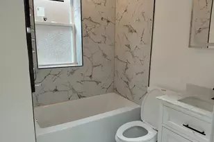 6441 S Campbell Ave, Chicago, IL 60629 - Photo 13