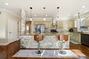 388 Preserve Ln, Wood Dale, IL 60191 - Photo 7