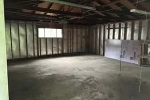 3220 Emmaus Ave, Zion, IL 60099 - Photo 5